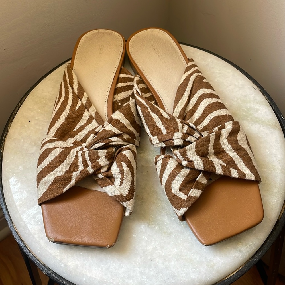 Sanctuary Flamingo Twist Flat Sandals - Saks Off Fifth